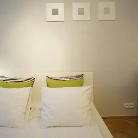 Apartment Bagno Centre 16 *